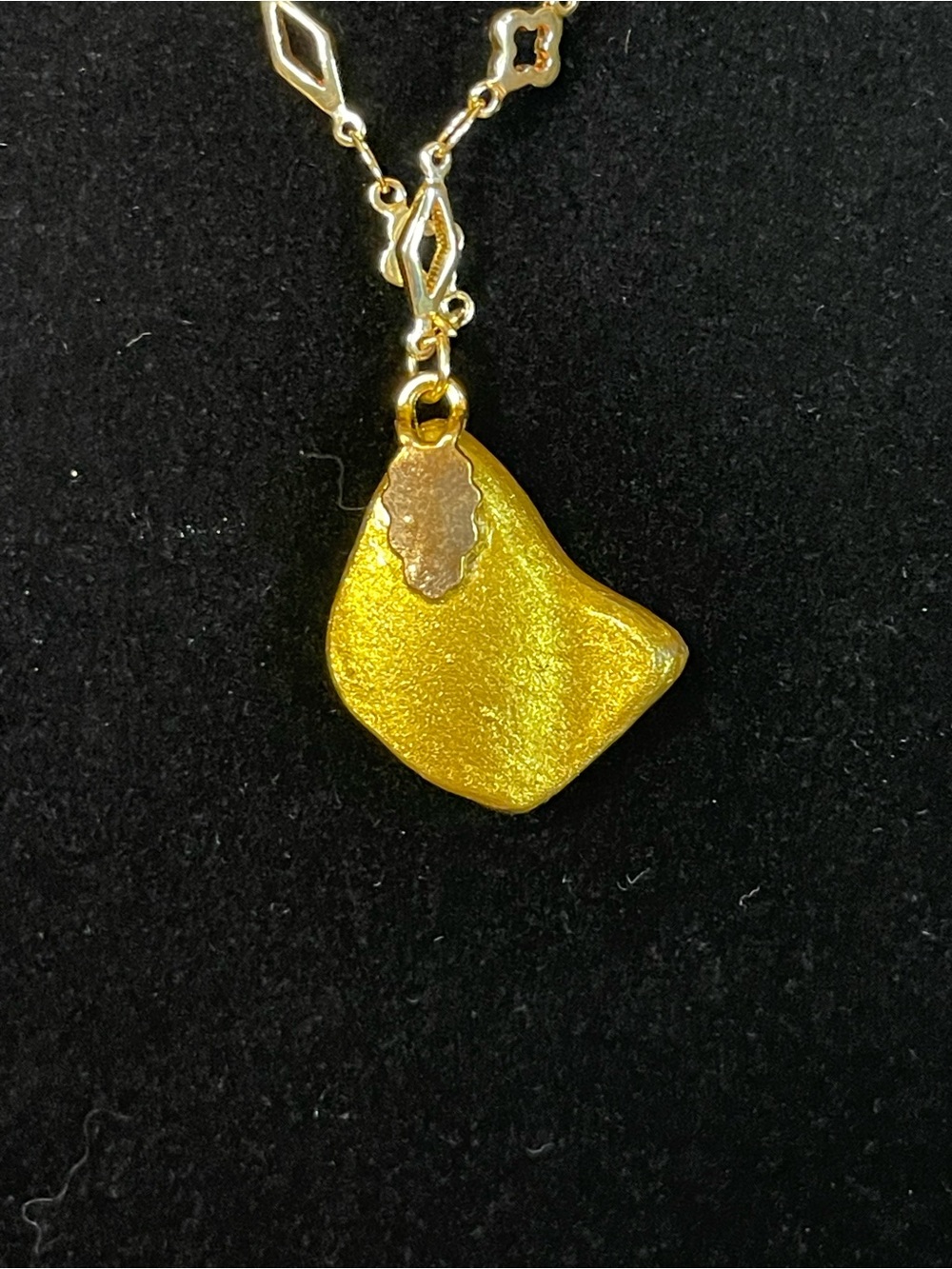 Vintage up cycled pottery necklace - Picture 3 of 3